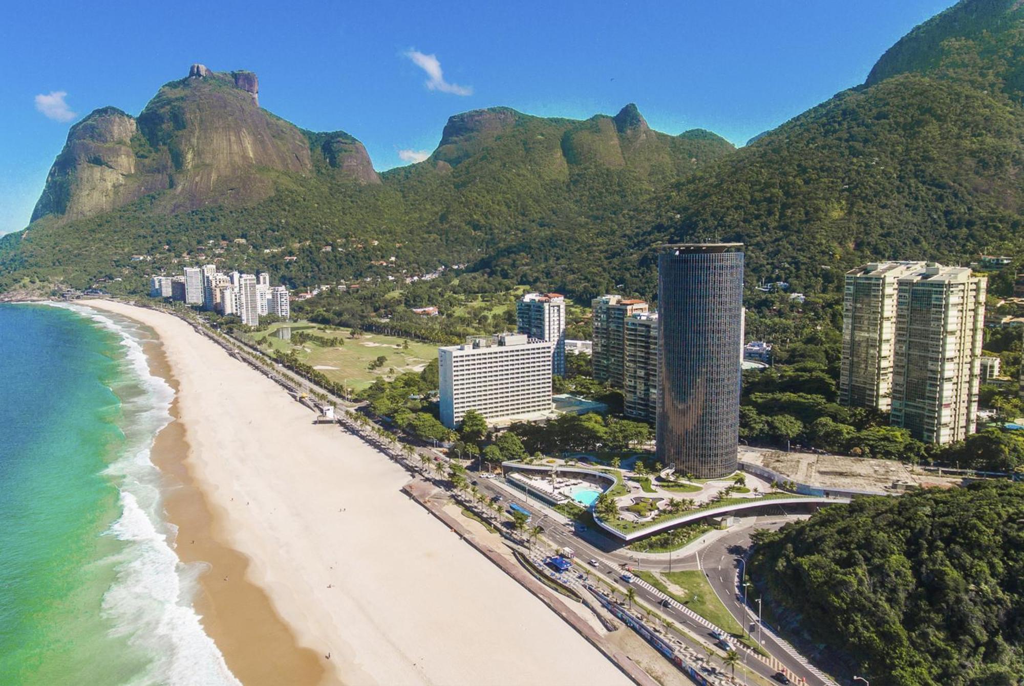 Hotel Nacional Rio De Janeiro - Oficial Esterno foto The hotel (right) in 2016
